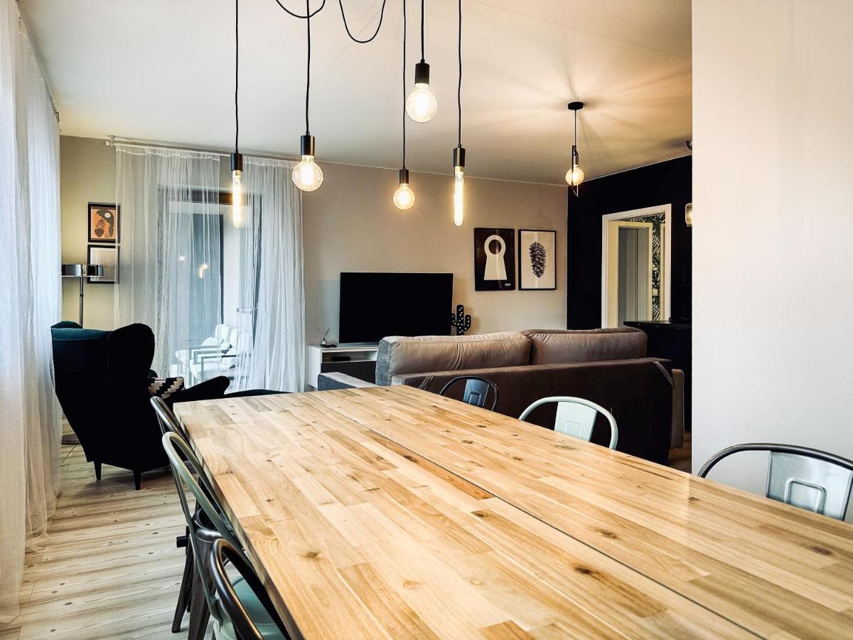 Cozy Apartment In Old Chocolate Factory Krasków Exteriör bild